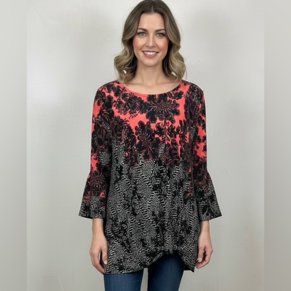Clara Sun Woo Romantic Floral Knotted Hem Shirt